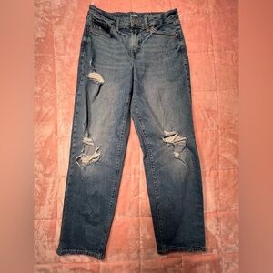 Old Navy Women's Boyfriend Jeans in Distressed Blue